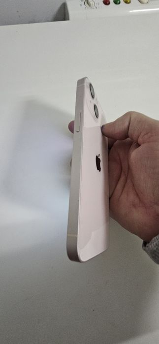 Iphone 13  256gb rosa clarinho igual a novo bateria 88% ler tudo
