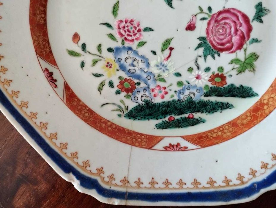 Prato porcelana Companhia das Índias séc. XVIII octagonal