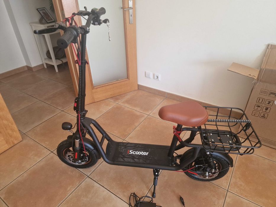 Trotinete scooter