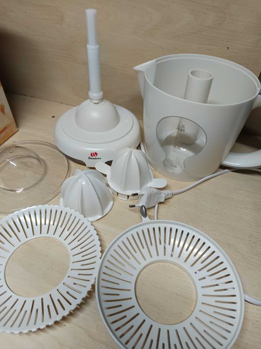 Соковичавниця, (Соковижималка) для цитрусових