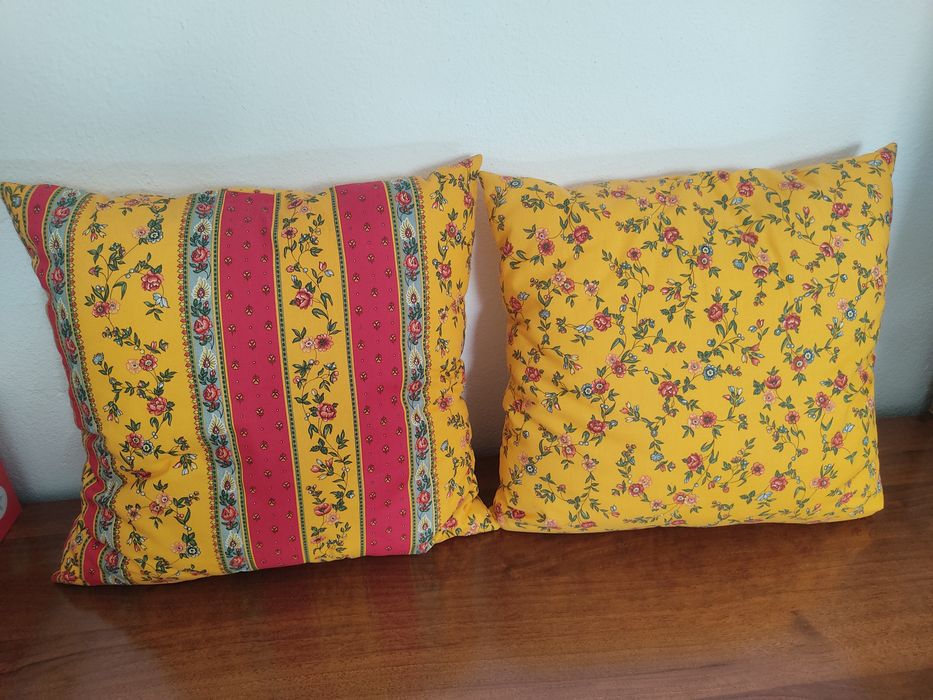 Almofadas com flores