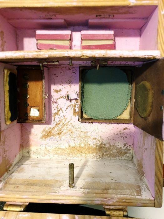 Antiga caixa/mala de balança de vendedor ambulante de ouro e prata