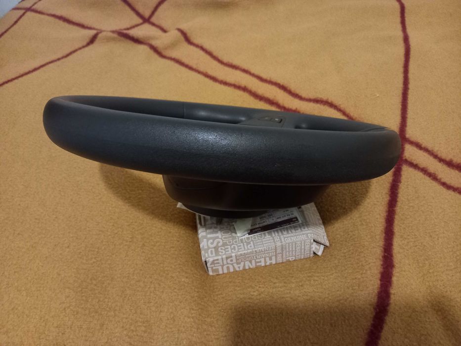 Volante Clio Captur com comandos