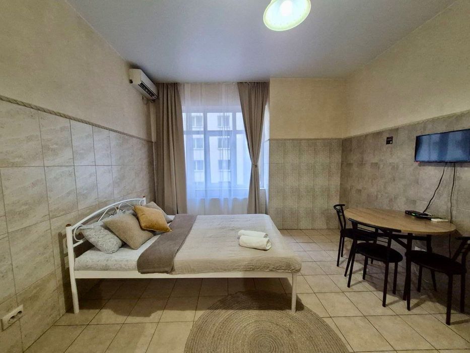 Вільна зараз! 1к метро Печерська Центр Коновальця Військовий шпиталь