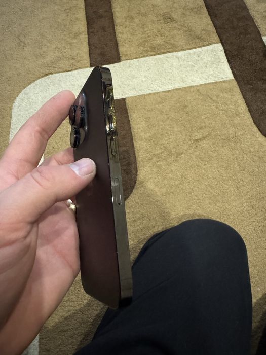 Продам айфон 14 про 128