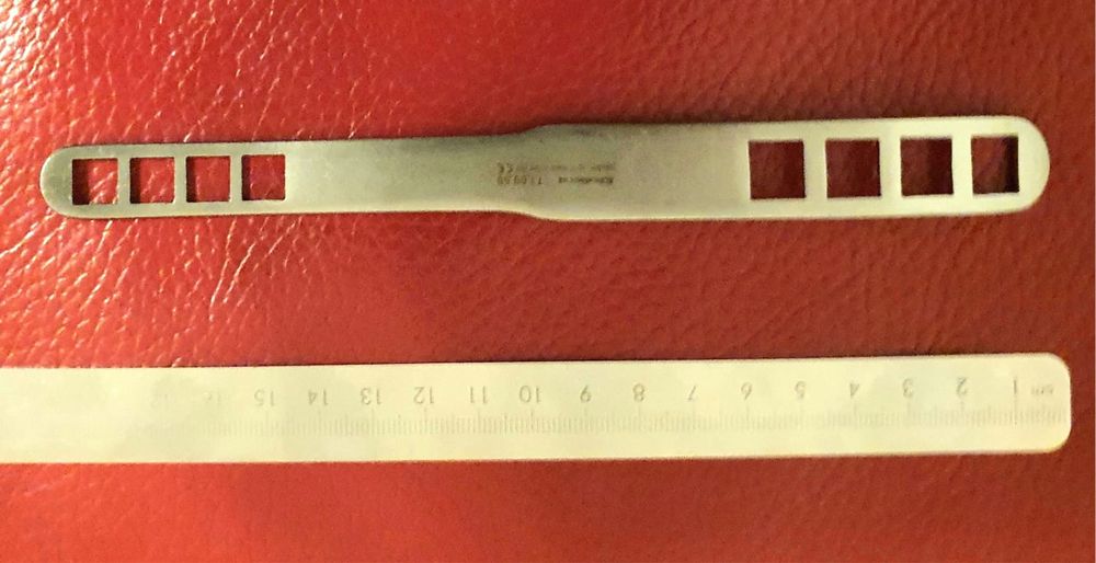 Хірургічні інструменти з нержавіючої сталі