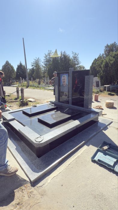 Пам'ятники з граніту від виробника