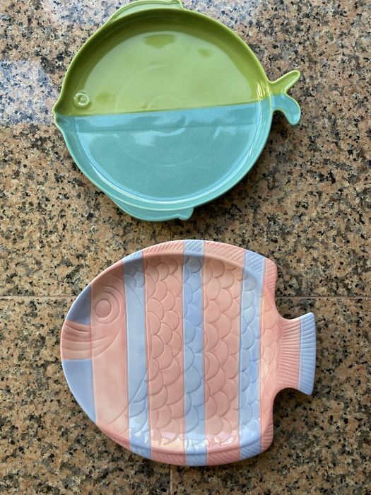 Pratos em forma de peixe