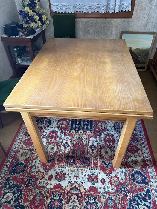 Mesa de sala - a mesa abre e dobra de tamanho