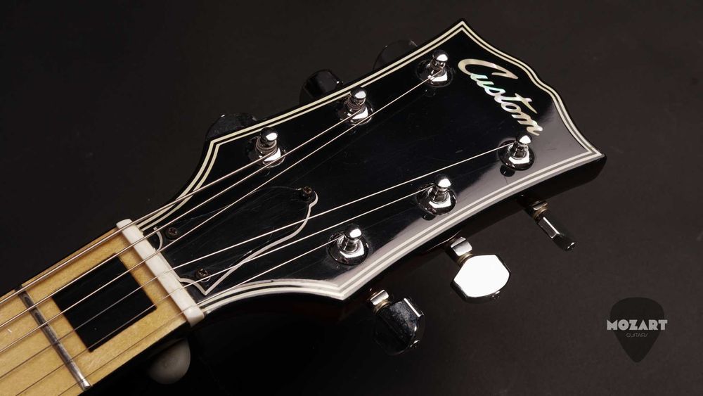 Custom Les Paul Custom – Made in Japan – Walnut