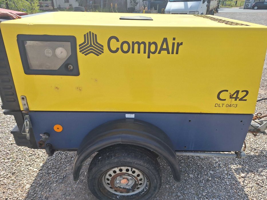 Sprężarka Śrubowa CompAir C42