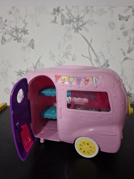 Przyczepa kempingowa Chelsea Barbie