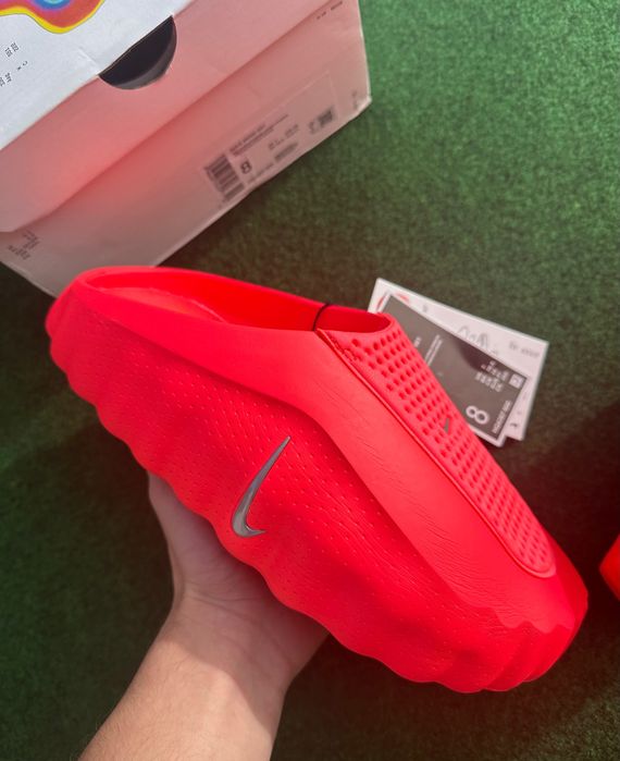 Nike Mind 001 Red
