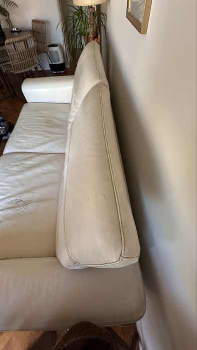 Sofa Cama em pele da Natuzzi