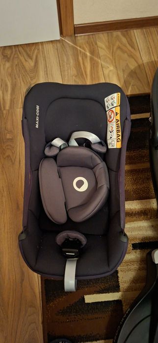 fotelik Maxi-Cosi Coral 360 i bazą Familyfix 360