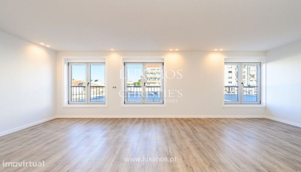 Apartamento T1 novo para arrendar no centro do Porto