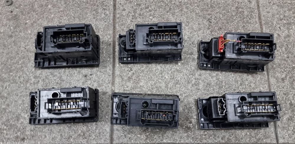 Wyłącznik swiatel T4 Maska VW T4 lampy