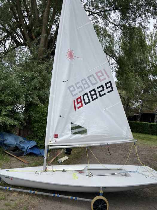 Żaglówka laser ILCA 4/6