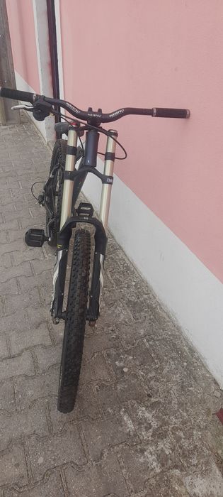 Bicicleta de downhill/enduro ACEITO TROCAS!