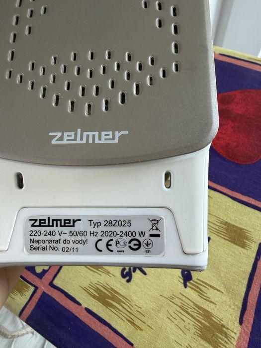 Праска Zelmer 2400 W (Typ 28Z025)