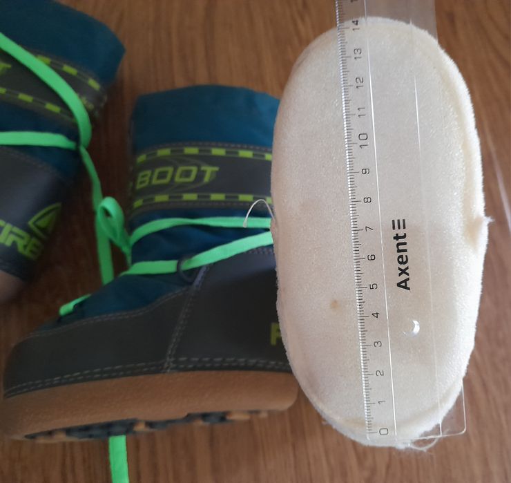 Сапожки  Moon boot