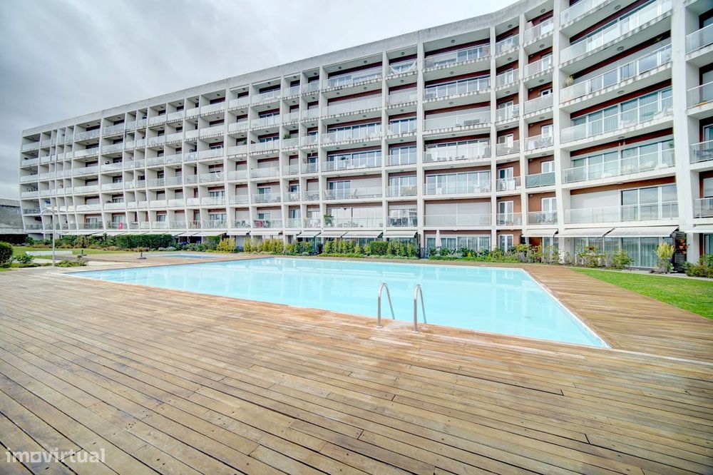 Apartamento no Condomínio MetroCity