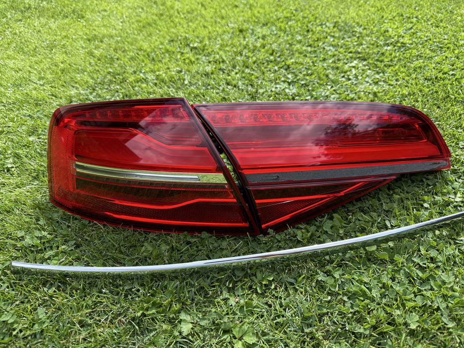 Lampy AUDI A8/S8 D4 polfit USA