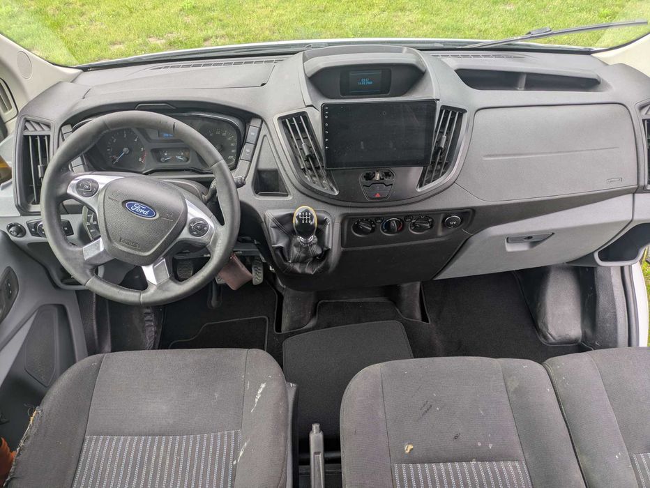 Ford Transit 9 osobowy 2015rok