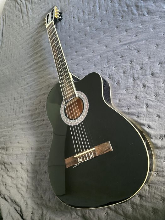 Guitarra Clássica ou Elétrica