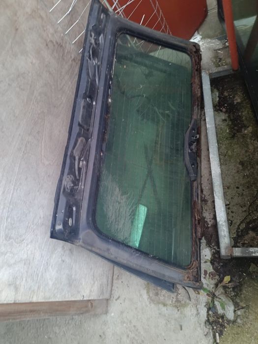 Szyba klapa bagażnika BMW e39 kombi