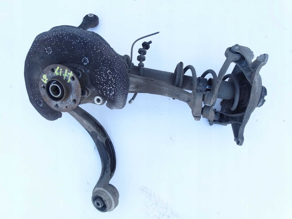 audi a4 b8 a5 08-15 zwrotnica amortyzator lewy przód zawieszenie lewe