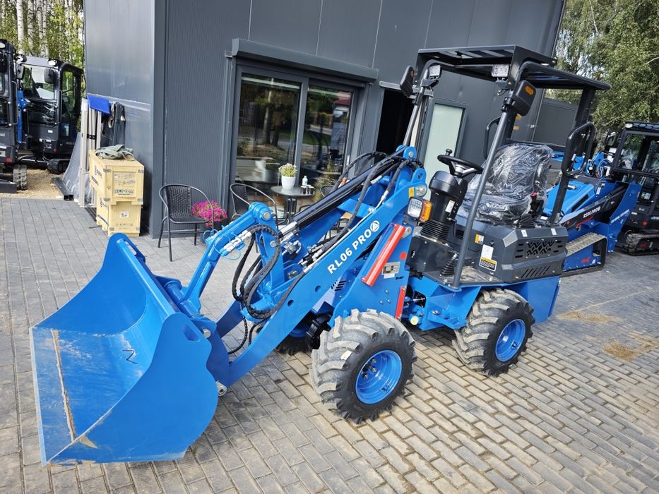 Ładowarka Rippa RL06 Kubota, Promocja