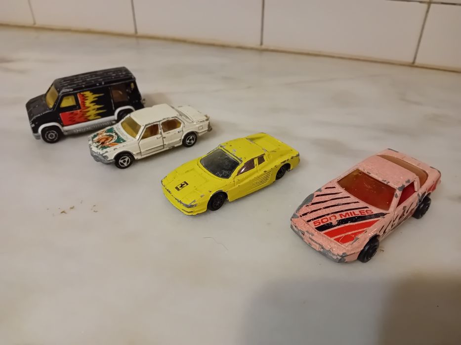Conjunto de 4 Carrinhos Miniaturas Majorette Escala 1:65 Antigos
