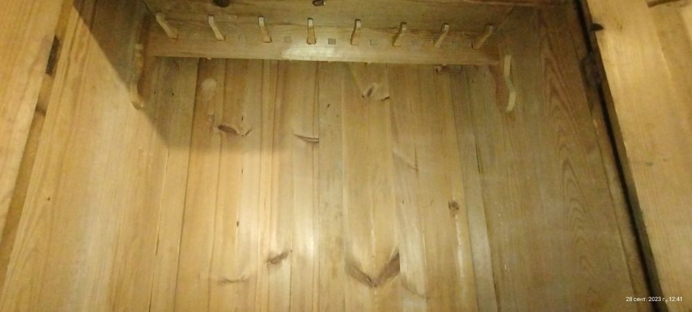 Старинный шифоньер,шкаф 19 век