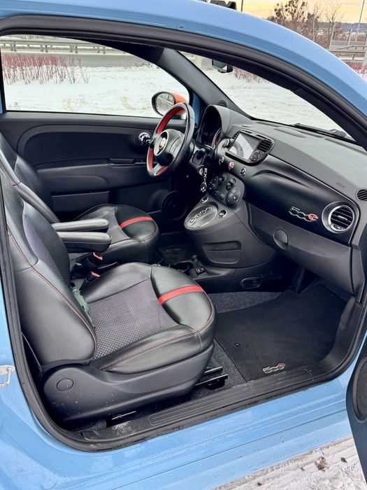 Fiat 500e, електро, CarPlay, США