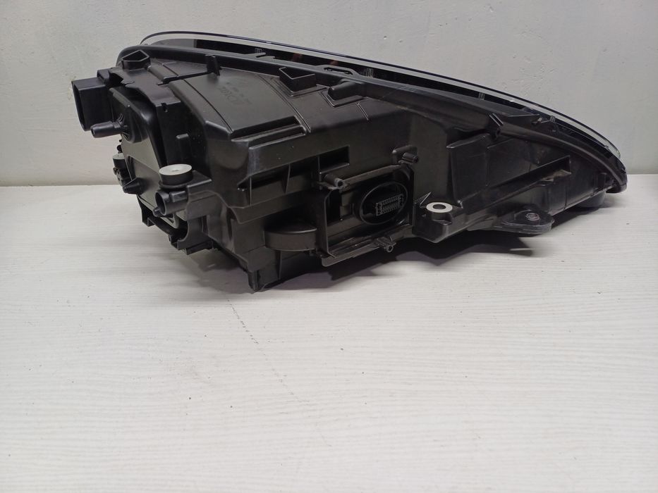 Фара Porsche Macan 2019+ фары левая правая USA