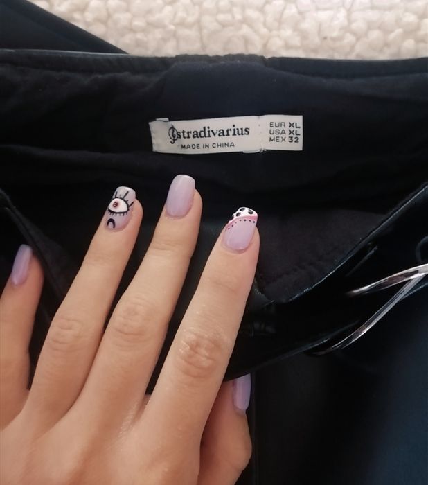 Saia preta (polipele/napa) — Stradivarius