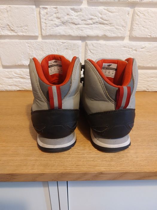 Buty przejściówe jesienno-zimowe 4F rozm. 34