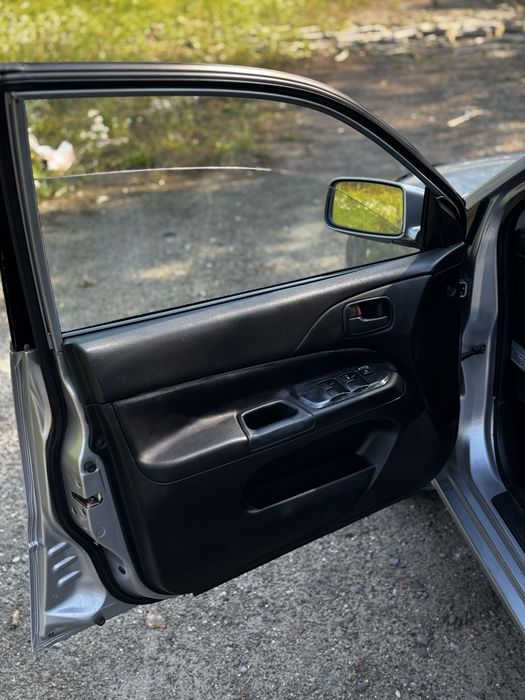 Mitsubishi Lancer 2003 Мітсубісі Лансер 9