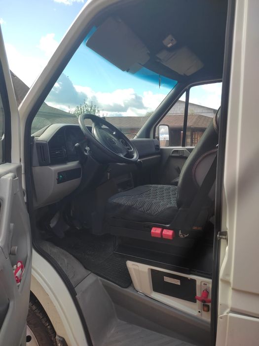 Евакуатор, автовоз