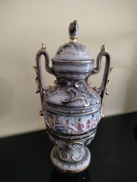 Conjunto vintage Raúl da Bernarda – Ânfora e terrina monumental R.B. Alcobaça