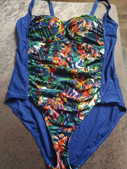 Купальник цельный Nickey nobel beachwear  размер 50/52