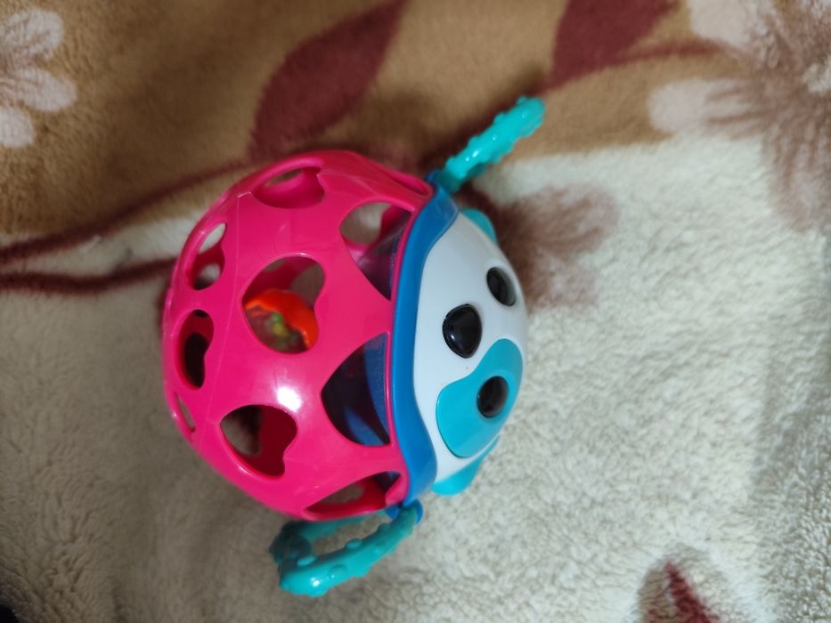 Продам набір іграшок 0+