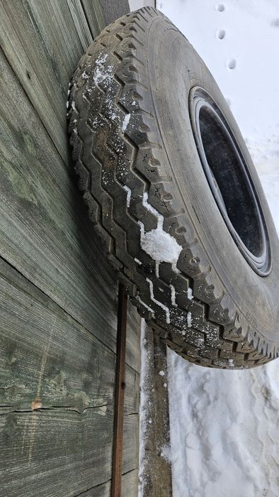 Koła 900  / 9.00 R20