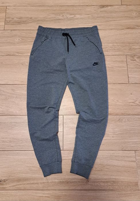 Szare Spodnie Dresy Nike Rozmiar S