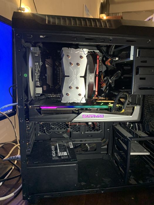 Игровой пк i7 6700 5700xt с монитором