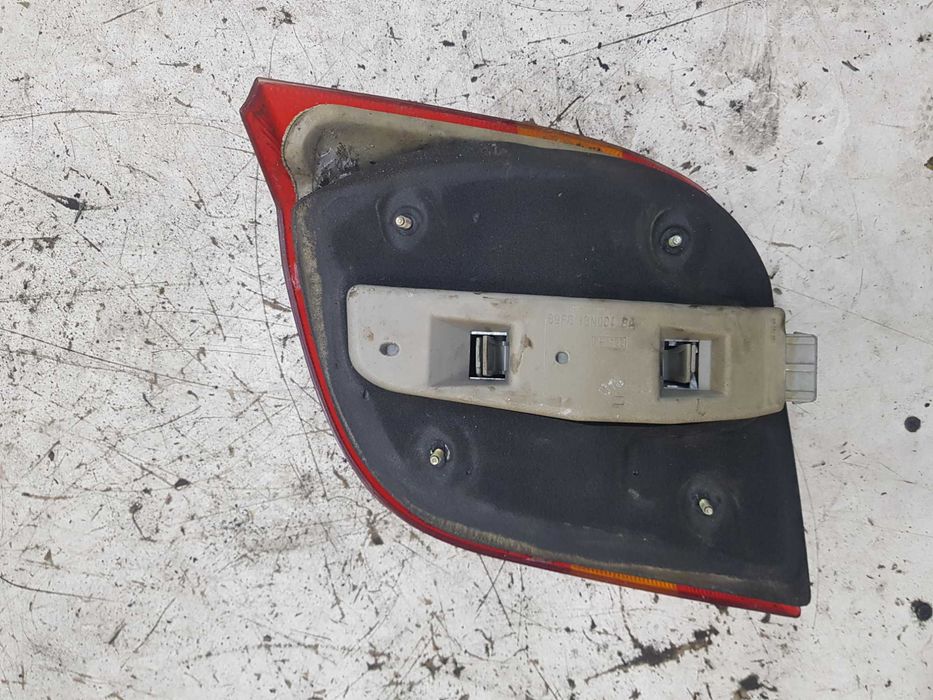 Ford Fiesta MK3 Lampa Lewa Tył