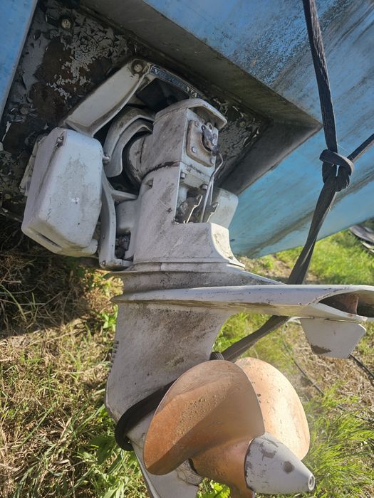 Volvo Penta Aquamatic 280 колонка із двигуном