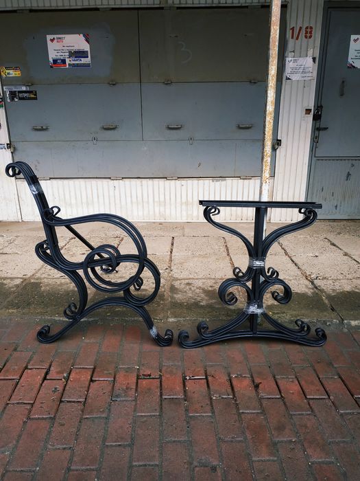 Лавка , стол , качеля , кованка , качалка , возможен опт