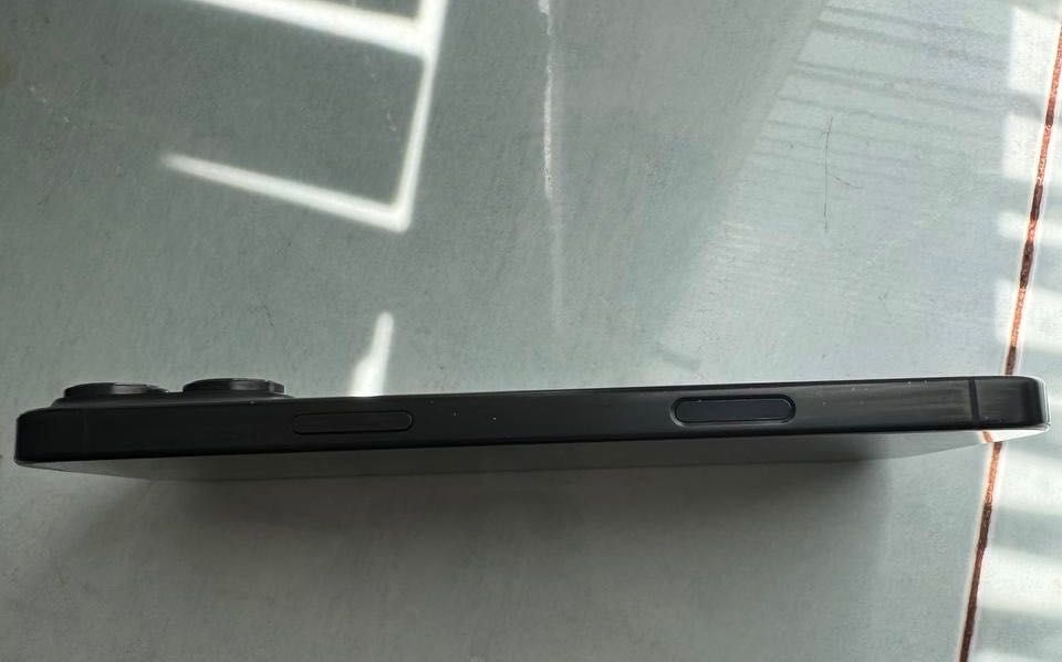 iPhone 16 Pro Max 256GB.